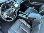 2016 Altima Thumbnail 12