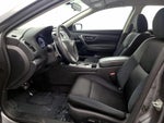 2017 Altima Thumbnail 11