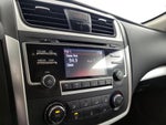 2017 Altima Thumbnail 15