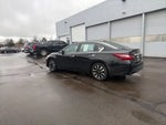 2018 Altima Thumbnail 14
