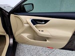 2014 Altima Thumbnail 24