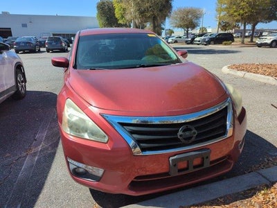 2015 Nissan Altima 2.5 SV 4DR Sedan