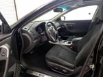 2015 Altima Thumbnail 11