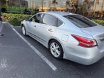 2015 Altima Thumbnail 5