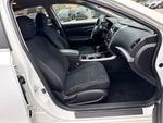 2015 Altima Thumbnail 21