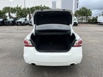 2015 Altima Thumbnail 23