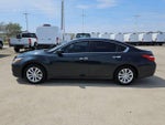 2016 Altima Thumbnail 6