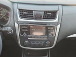2016 Altima Thumbnail 23
