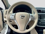 2017 Altima Thumbnail 21