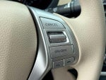 2017 Altima Thumbnail 23
