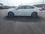 2017 Altima Thumbnail 3