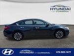 2017 Altima Thumbnail 9