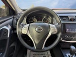 2017 Altima Thumbnail 14