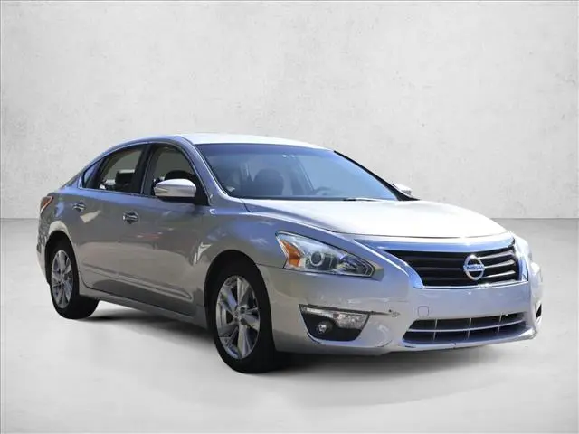 2013 Nissan Altima - $6,800