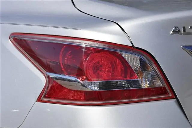 2013 Nissan Altima - $6,800