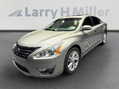 Photo of a 2014 Nissan Altima 2.5 4DR Sedan for sale