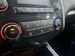 2015 Altima Thumbnail 16