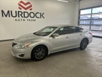 2015 Altima Thumbnail 1