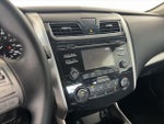 2015 Altima Thumbnail 16