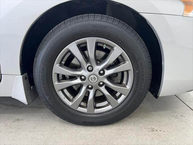 2015 Nissan Altima - $6,850