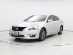 2015 Altima Thumbnail 4