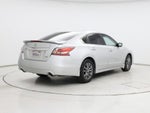 2015 Altima Thumbnail 8