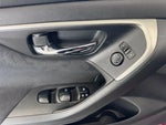 2015 Altima Thumbnail 4
