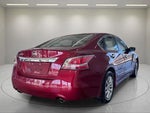 2015 Altima Thumbnail 26