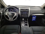 2014 Altima Thumbnail 9