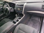 2014 Altima Thumbnail 20