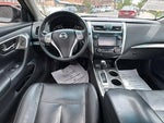 2015 Altima Thumbnail 28