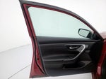 2015 Altima Thumbnail 12