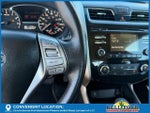 2015 Altima Thumbnail 31