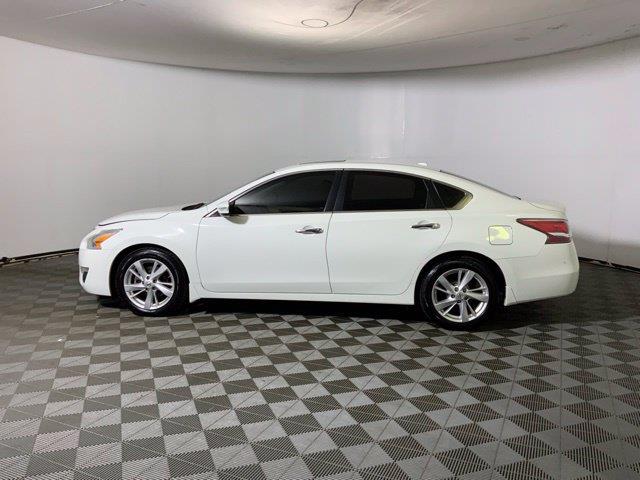 2015 Nissan Altima - $7,529