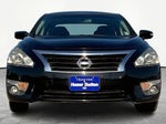 2015 Altima Thumbnail 3