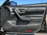 2015 Altima Thumbnail 24