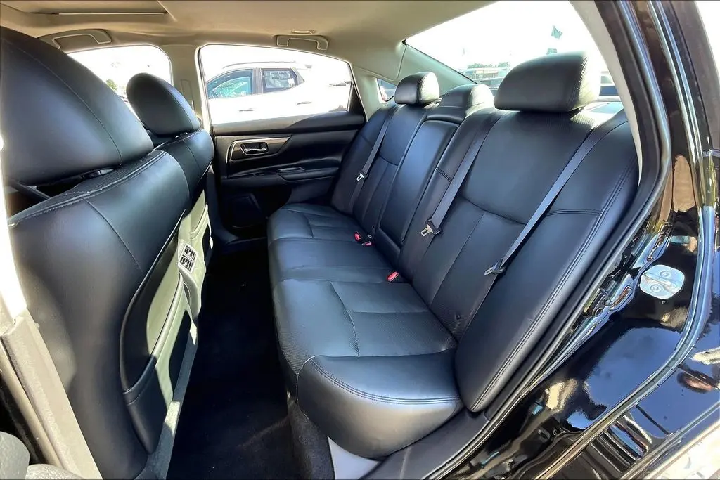 2015 Nissan Altima - $13,091
