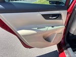 2016 Altima Thumbnail 14