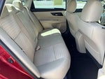 2016 Altima Thumbnail 17