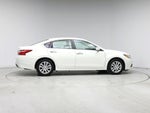 2016 Altima Thumbnail 7