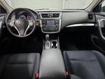 2016 Altima Thumbnail 9
