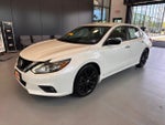 2017 Altima Thumbnail 1