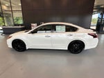 2017 Altima Thumbnail 3