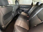 2017 Altima Thumbnail 17