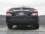 2018 Altima Thumbnail 26
