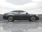 2018 Altima Thumbnail 27