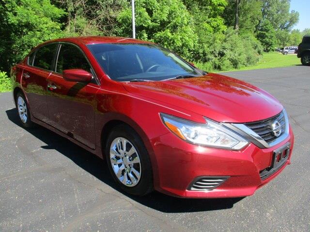 2018 Nissan Altima - $12,998