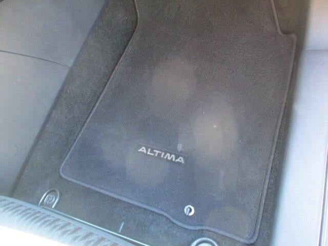 2018 Nissan Altima - $12,998