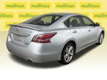 2014 Altima Thumbnail 4