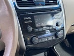 2015 Altima Thumbnail 7